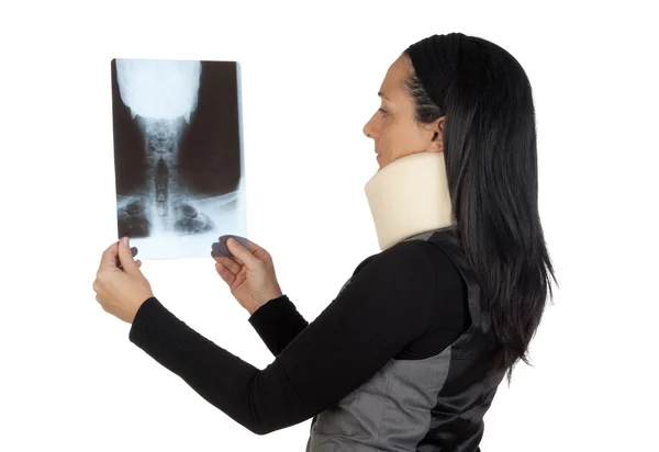 Mujer con cuello cervical y radiografía — Foto de Stock