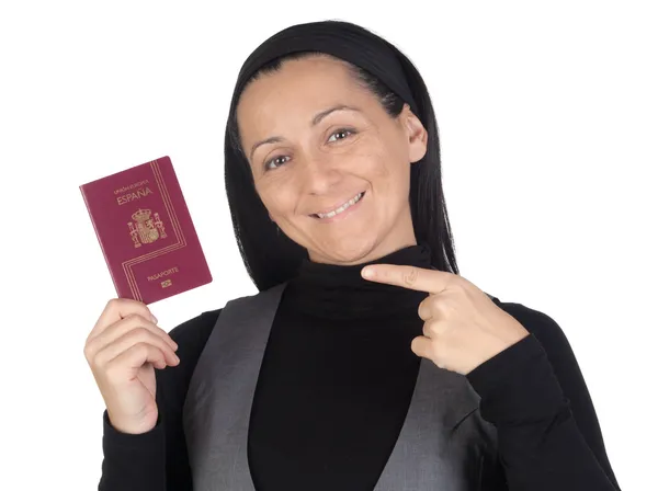 Mujer hermosa y feliz con pasaporte —  Fotos de Stock
