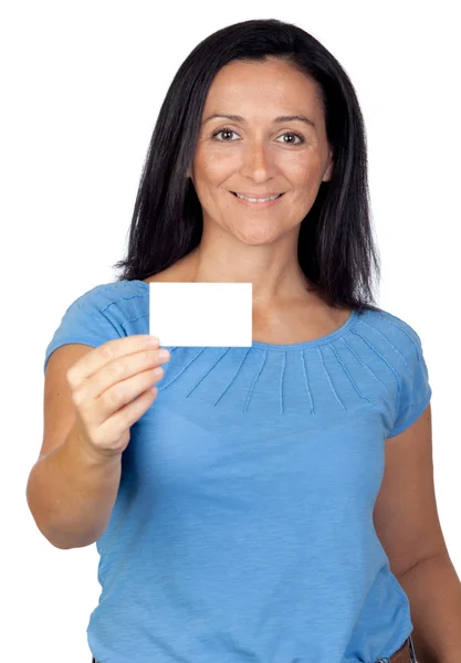 Mulher adorável com um cartão de visita — Fotografia de Stock