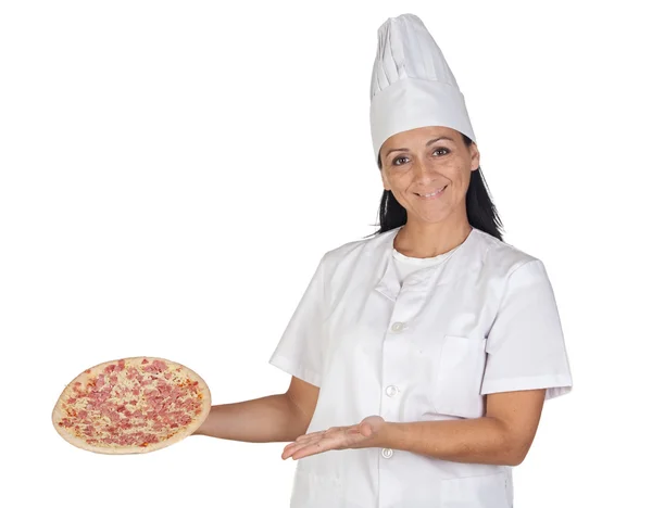 Dívka hezká kuchařka s lahodnou pizzu — Stock fotografie