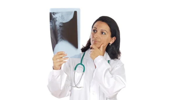 Doctora con radiografía — Foto de Stock