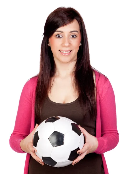 Güzel esmer kız futbol topu ile — Stok fotoğraf