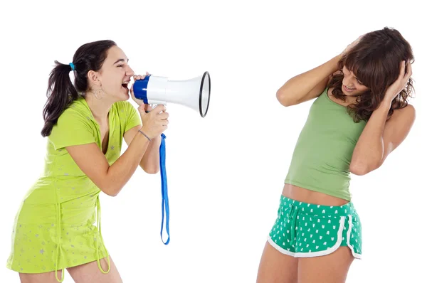十几岁的女孩用喊话器 — 图库照片