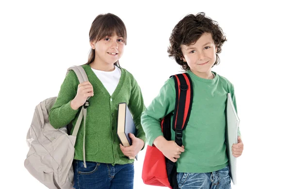 Dos niños estudiantes regresando a la escuela — Foto de Stock