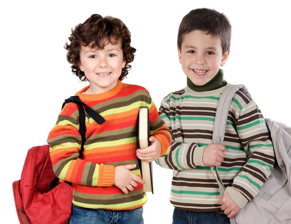 两个孩子学生回到学校 — 图库照片