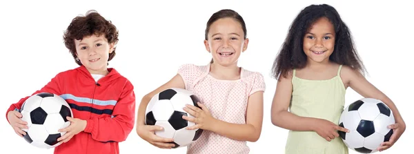 Дети с футбольным мячом — стоковое фото
