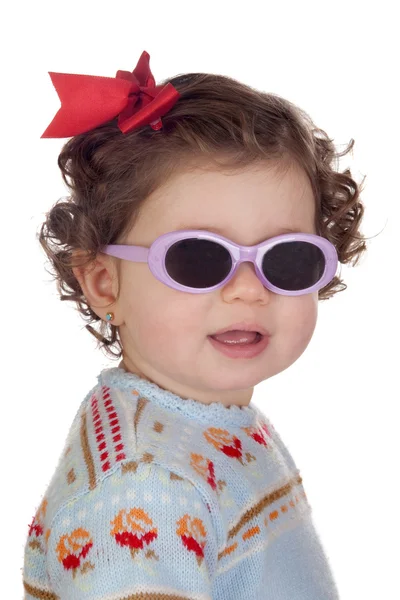 Güneş gözlüklü kız komik bebek — Stok fotoğraf