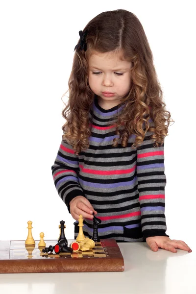 Adorável bebê menina jogar xadrez — Fotografia de Stock