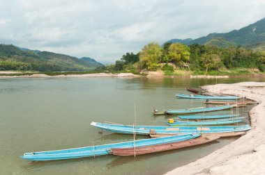 Mekong nehrinde tekneler