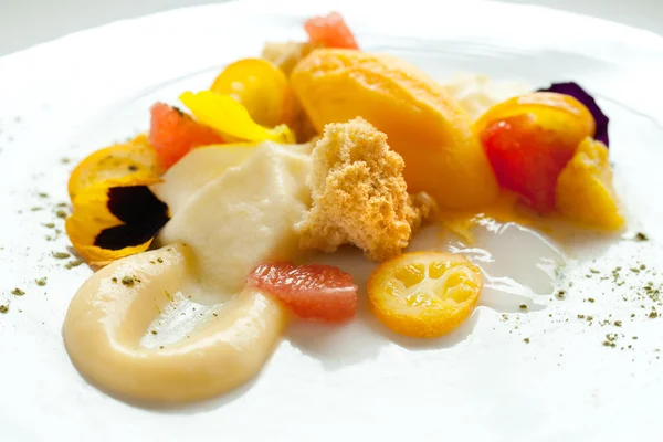 Close up de sobremesa de frutas cítricas . — Fotografia de Stock