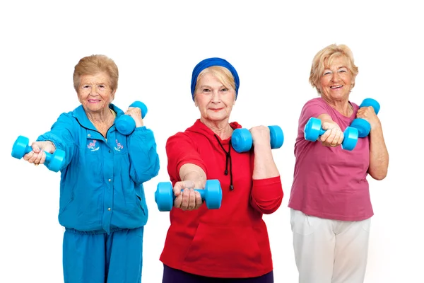 Tres mujeres mayores haciendo ejercicio . —  Fotos de Stock