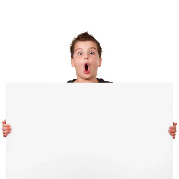 Adolescente chico holding blanco copia espacio — Foto de Stock