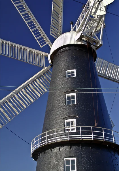 Heckington único 8 moinho de vento navegado — Fotografia de Stock