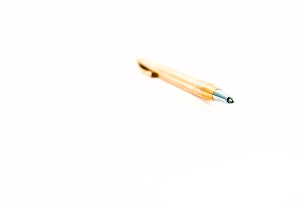 Luxe pen op een witte achtergrond — Stockfoto