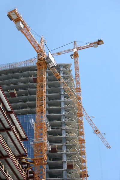 Edificio de oficinas Highrise Sitio de construcción —  Fotos de Stock