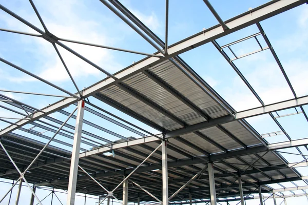 Dachy metalowe budowlane — Zdjęcie stockowe