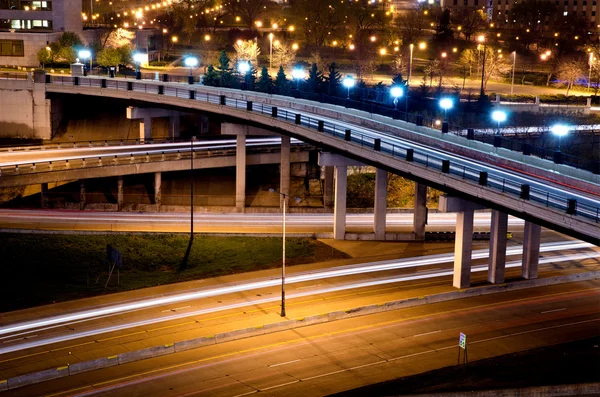 在晚上的高速公路 — 图库照片
