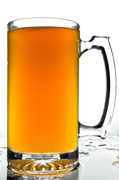 Η μπύρα στο ποτήρι — Φωτογραφία Αρχείου
