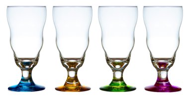 dört kristal bardak