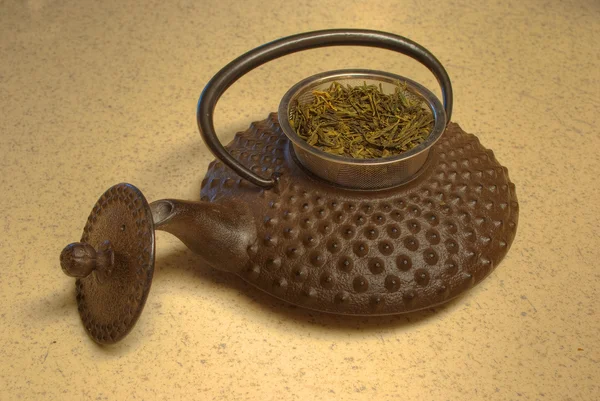 Tetera con té verde — Foto de Stock