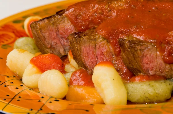 Gnocchi biftek — Stok fotoğraf