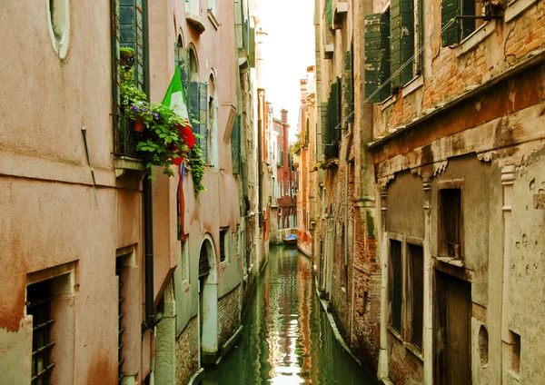 Canal interior de Veneza — Fotografia de Stock
