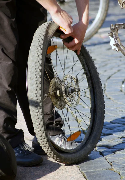 stock image Wheel repair