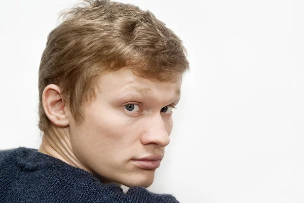 Portret van de man op de witte achtergrond — Stockfoto