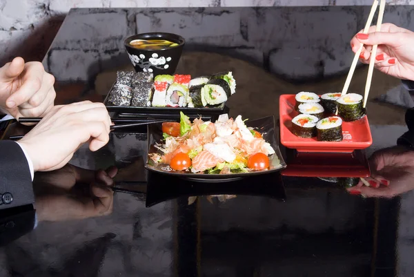 Muito sushi. — Fotografia de Stock