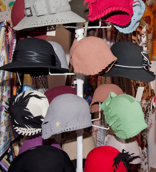 Sombreros de mujer —  Fotos de Stock