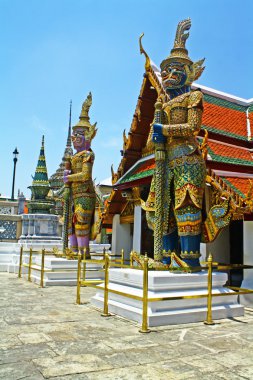 wat phra kaew adlı dev bangkok.