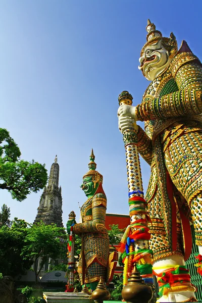 Demonio en Wat Arun . —  Fotos de Stock