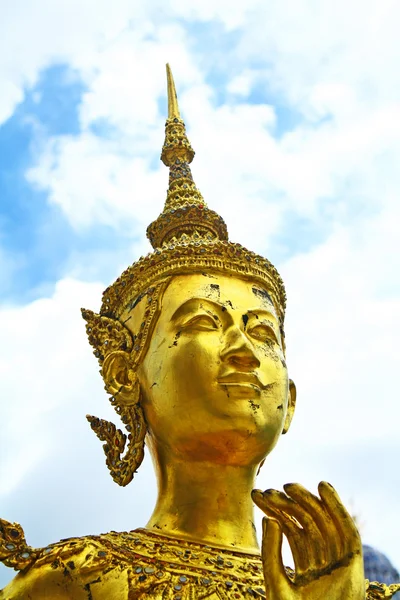 Angyal a Wat Phra Kaeo, Bangkok — Stock Fotó