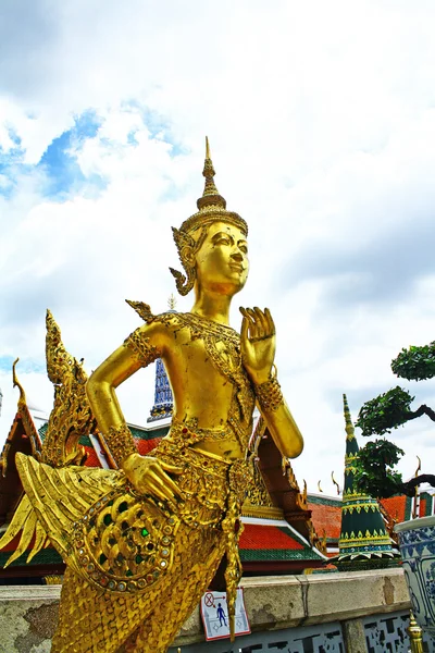 Anioł w wat phra kaeo, bangkok — Zdjęcie stockowe
