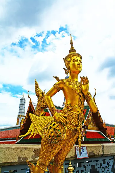 Angel at Wat Phra Kaeo, Bangkok — Stock Photo, Image