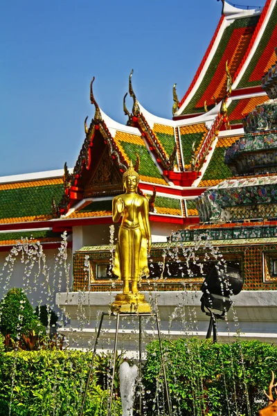 Buddharupa на ВАТ Аруна — стокове фото