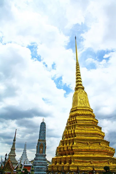 Vtew of Wat Phra Kaew — kuvapankkivalokuva