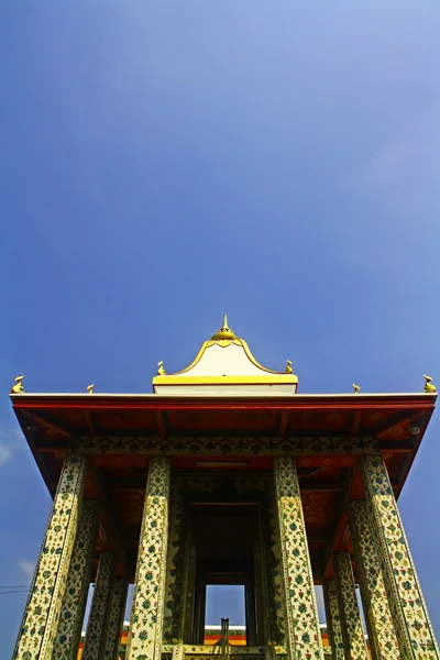 Мон Доп Путтхабад в Ват Аруне — стоковое фото