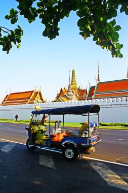 Tuk Tuk at Wat Phra Kaew clipart