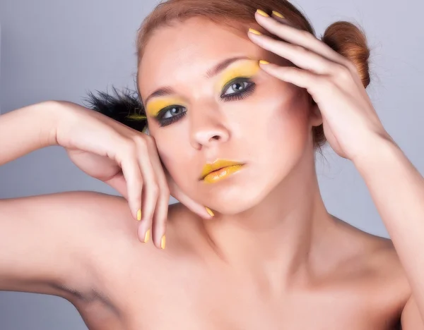 Girl in yellow — Stock Photo, Image