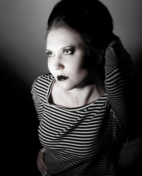 , 女孩 mime 与黑色和白色 — 图库照片