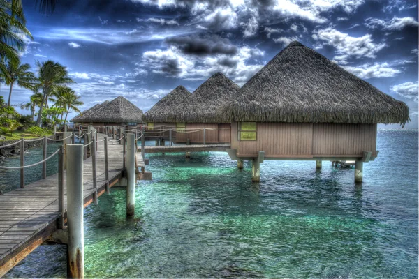 Cabañas de Tahití Imágenes de stock libres de derechos