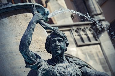 marienplatz Münih, Almanya, fischbrunnen