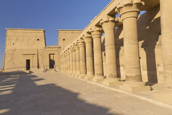 Hij tempel van Isis op Philae island. (Egypte) — Stockfoto
