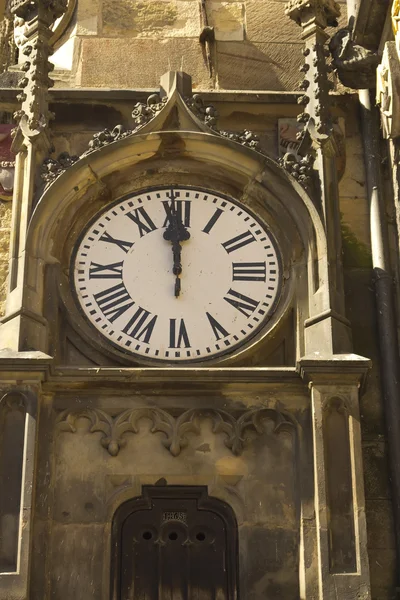 Tour d'horloge traditionnelle — Photo