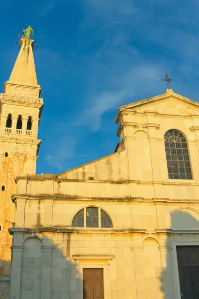 Kerk van St. Euphemia in Rovinj (Kroatië) — Stockfoto