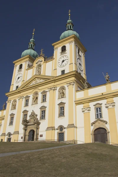 Basiliek van onze lieve vrouw van de Visitatie in olomouc (Tsjechië). — Stockfoto