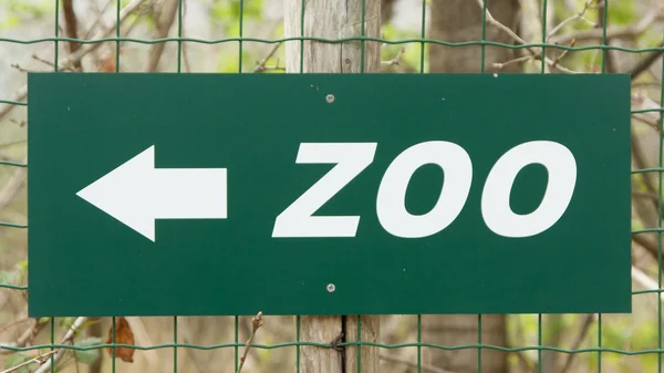 Green zoo' sign — Stock Photo, Image