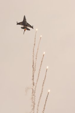 Türk f-16