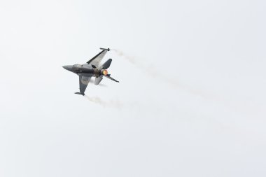 Türk f-16